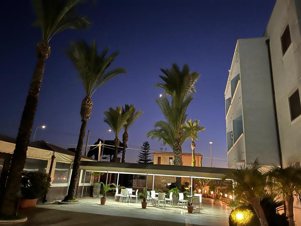 Hotel Costa Azul Balestrate Buitenkant foto